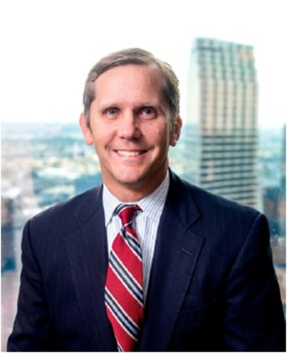 Brent Paxton headshot