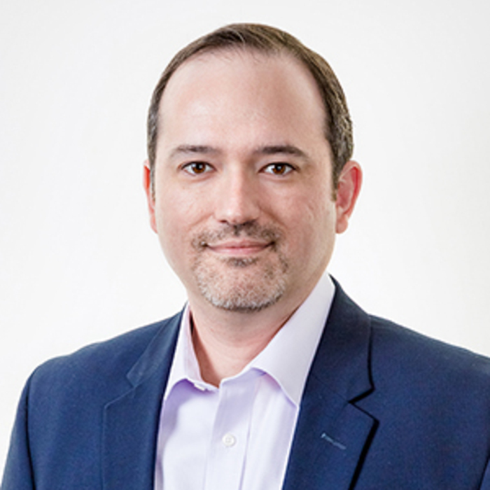 Brian Lozano headshot