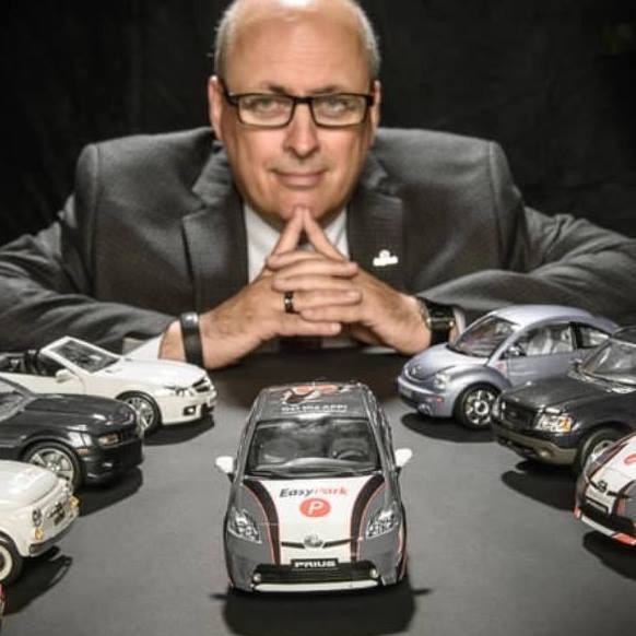 Nigel Bullers headshot