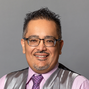 Gabe Mendez headshot
