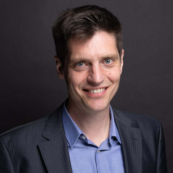 Christian Hyka - Survalyzer