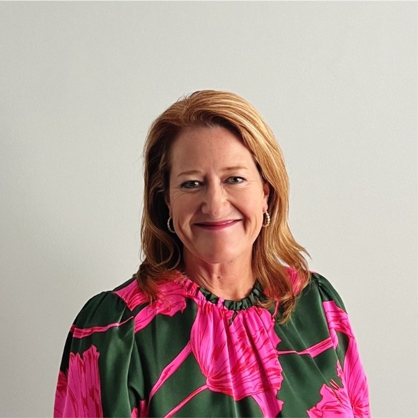 Nikki Hall - Alexander Mann Solutions