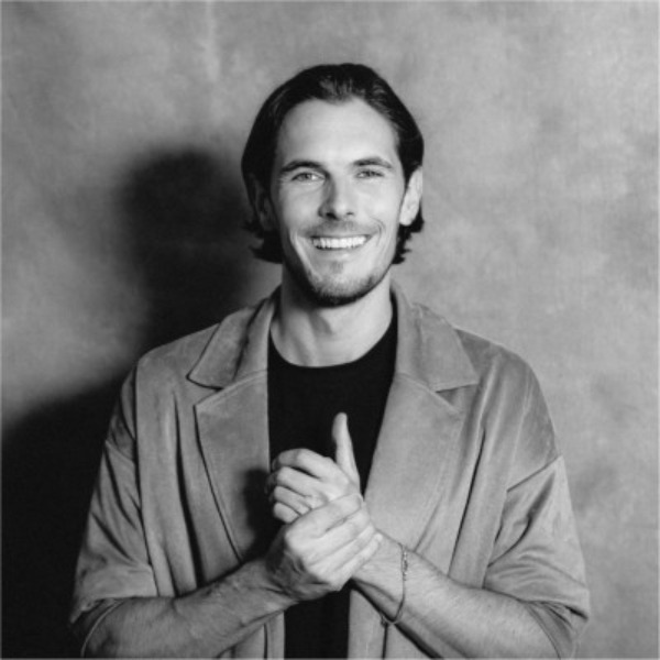 Matthijs Metzemaekers - Carv