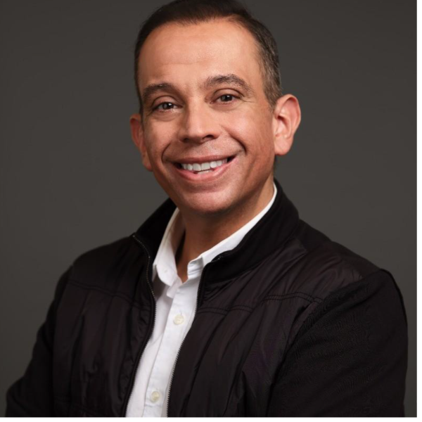 Speaker profile image for Andy Valenzuela