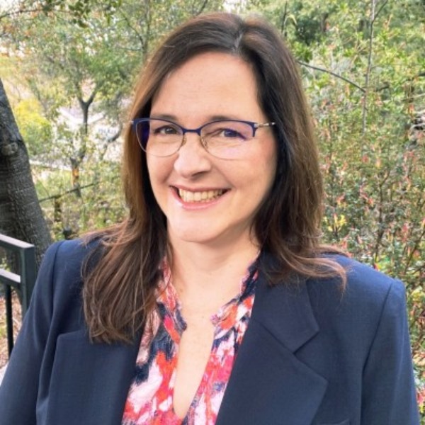 Speaker image for Gretchen Alarcon